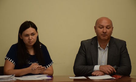 Фото новости: Депутаты хотят, что Сенкевич объявил выговор директору КП по организации питания школьников Новоторову Свежие новости: Депутаты хотят, что Сенкевич объявил выговор директору КП по организации питания школьников Новоторову