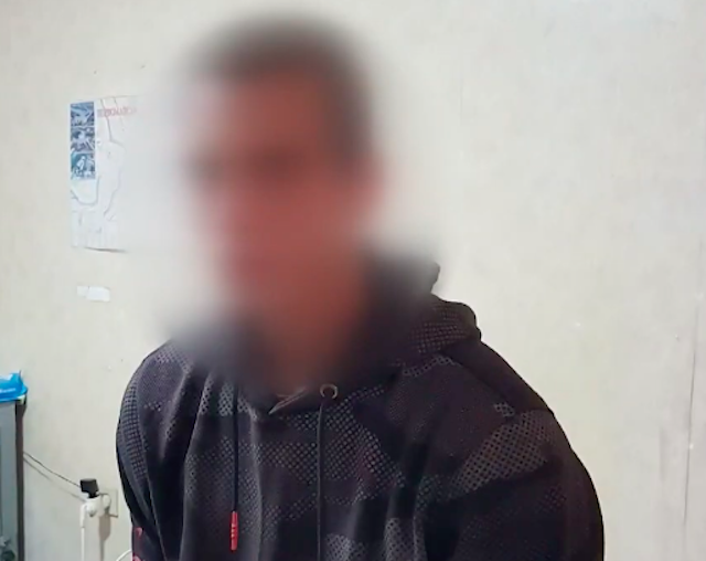 Фото новости: В Первомайске водитель «Жигулей» устроил ночной дрифт — ломал скамейки и урны Свежие новости: В Первомайске водитель «Жигулей» устроил ночной дрифт — ломал скамейки и урны