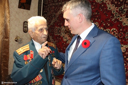 Свежие новости: Зеленский назначил пожизненную стипендию ветерану Второй мировой из Николаева
