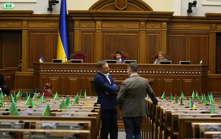 Свежие новости: СМИ узнали о возможных изменениях в Кабмине