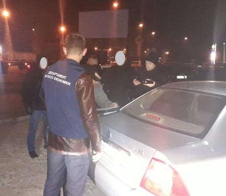 Свежие новости: В Николаеве задержан чиновник Николаевского городского совета за вымогательство 5000 долларов