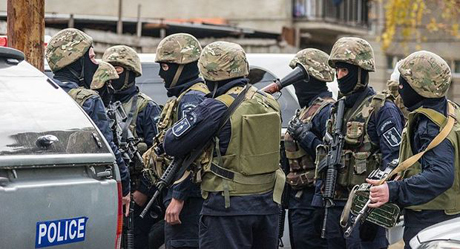 Свежие новости: Столкновения спецназа с чеченцами в Грузии попали на видео