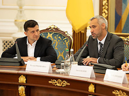 Свежие новости: Рада отсрочит штрафы за «евробляхи» на три месяца после начала работы нового парламента