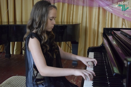 Свежие новости: Юная пианистка из Николаева стала дипломантом престижного международного конкурса