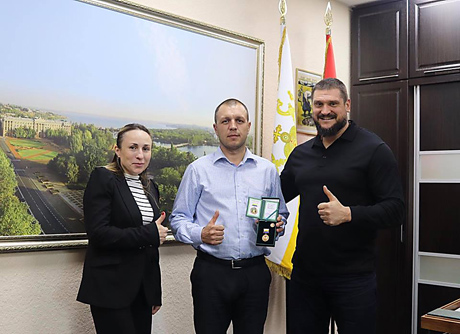 Свежие новости: Савченко заявил, что депутата Николаевского горсовета Ентина нужно лишить разрешения на оружие