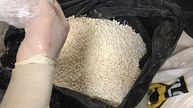 Свежие новости: В «Борисполе» СБУ задержала шесть украинок, которые привезли из Египта 80 килограммов сырья для наркотиков