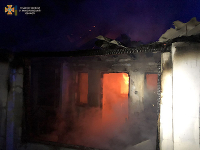 Свежие новости: В Николаевской области горел дом — погибла женщина