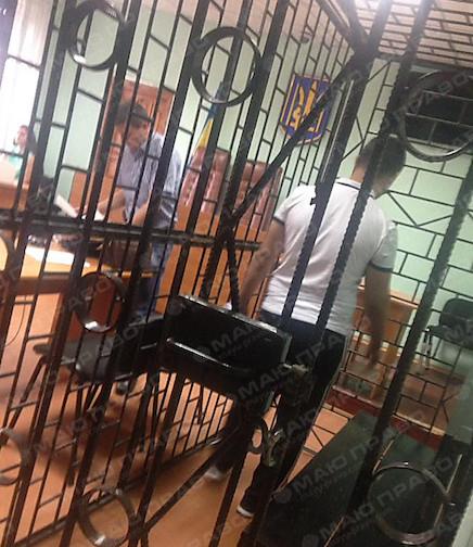 Свежие новости: На Николавщине суд арестовал зачинщика поножовщины на выпускном – его отец обещал нанять киллера для главы райотдела