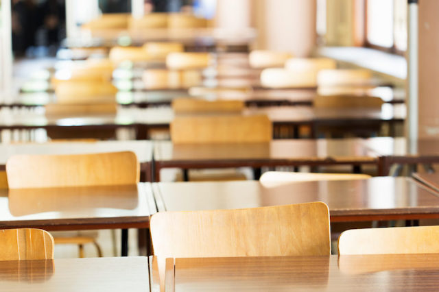 Свежие новости: Суд закрыл пять школ в Николаеве из-за проблем с противопожарной безопасностью