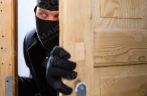 Свежие новости: Житель  Николаева поймал воровку, которая выносила вещи из его квартиры