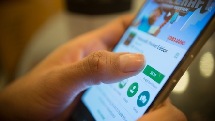 Свежие новости: В Google Play появился вирус, который крадёт банковские пароли