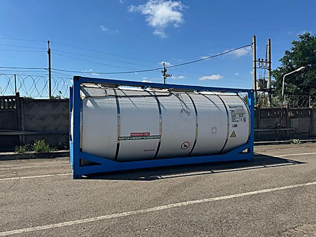 Свежие новости: Одеські митники заблокували незаконне вивезення до Іспанії цистерни із сировиною