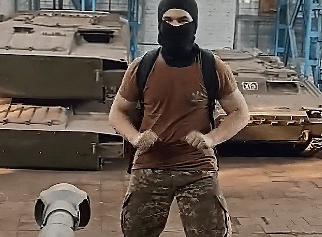 Свежие новости: Блогеры прокрались на Харьковский тракторный завод, чтобы снять видео для TikTok – СБУ начала проверку