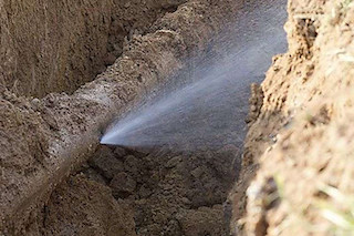 Свежие новости: «Миколаївводоканал» може забрати на баланс мережі «Укрзалізниці», але їх мають спочатку відремонтувати