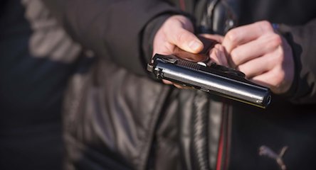 Свежие новости: В Москве, киллер застрелил директора океанариума «Крокус Сити» на утренней пробежке в парке