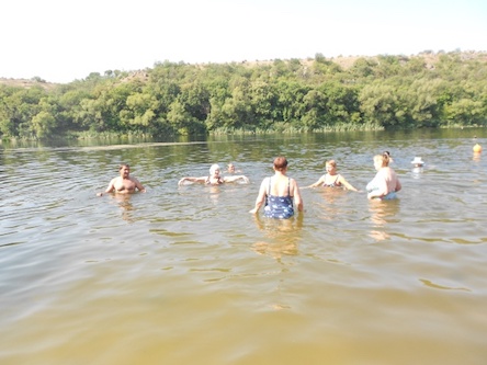 Свежие новости: Відпочиваючі відділення оздоровчо-реабілітаційних послуг відвідали міський пляж