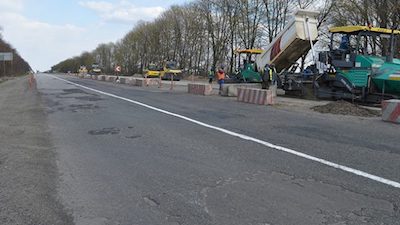 Свежие новости: В Украине хотят отбирать землю для строительства дорог