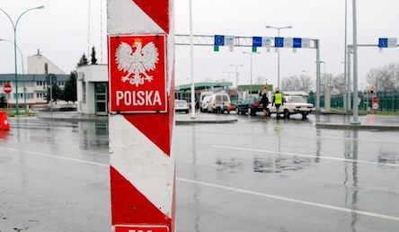 Свежие новости: Украина откроет новые КПП на границе с Польшей