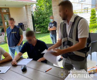 Свежие новости: В Одесской области чиновник требовал миллион долларов за победу в тендере на возведения жилья для военных