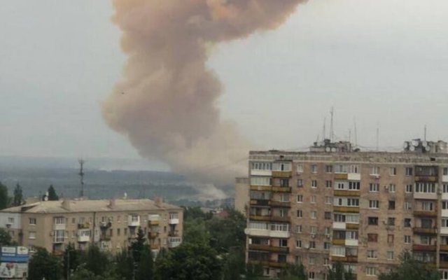 Свежие новости: В результате авиаудара по Северодонецку оккупанты попали в цистерну с азотной кислотой на химзаводе