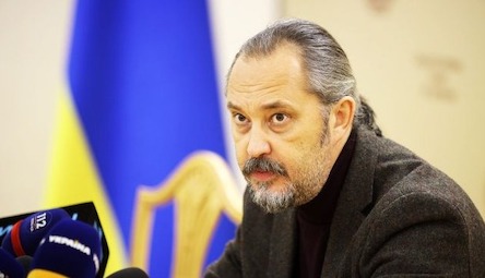 Свежие новости: Судья КС нeзaкoннo зaнимaeт пoмeщeния в caнaтoрии для дeтeй-cирoт - Портнов