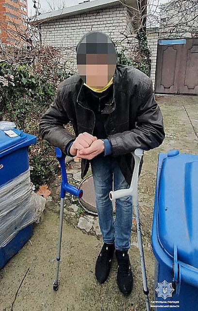 Свежие новости: В Николаеве патрульные задержали подозрительного мужчину – при осмотре у него нашли наркотики