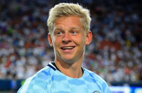 Свежие новости: Украинец Зинченко впервые назван лучшим футболистов месяца в Манчестер Сити