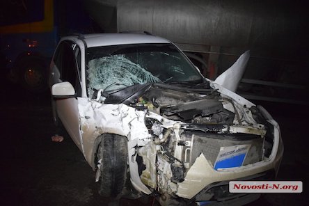 Свежие новости: ФОТО  ДТП на въезде в Николаев: водитель в тяжелом состоянии