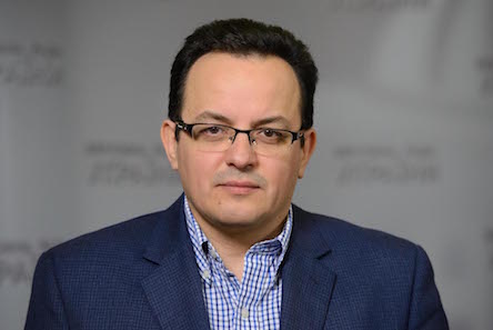 Свежие новости: Нардеп Березюк утверждает, что за кампанией против Сенкевича стоит Банковая