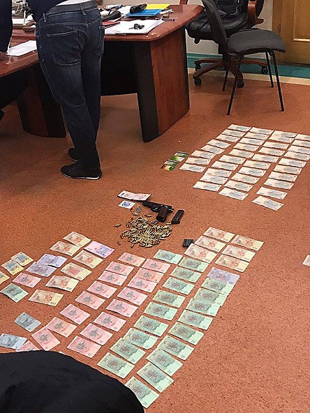 Свежие новости: В Киеве задержали командира батальона «Кобры», который собирал со своих подчиненных «мзду» – по тысяче гривен в месяц