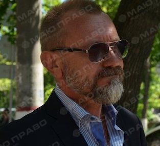 Фото новости: ВИДЕО: У нас в городе нет ни мэра, ни губернатора, - адвокат Тимошин о драках между праворадикалами и «афганцами» Свежие новости: ВИДЕО: У нас в городе нет ни мэра, ни губернатора, - адвокат Тимошин о драках между праворадикалами и «афганцами»