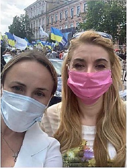 Свежие новости: Глава Николаевского облсовета Москаленко ушла в отпуск на 10 дней и поехала участвовать в массовке в поддержку Порошенко