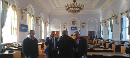 Свежие новости: Спустя час запланированная «бюджетная» сессия Николаевского горсовета так и не началась