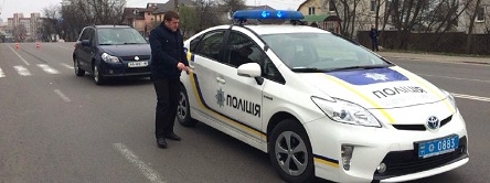 Свежие новости: В Киеве Suzuki сбил девушку на пешеходном переходе