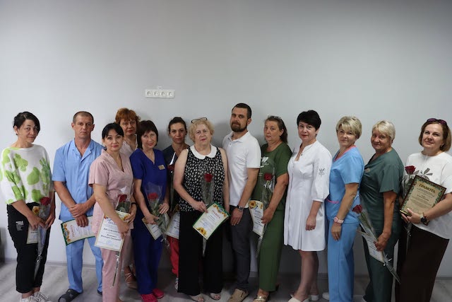 Свежие новости: У Вознесенській громаді привітали медиків із професійним святом