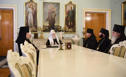 Свежие новости: Филарет продолжает назначать епископов, ПЦУ призвала его остановиться