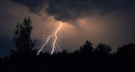 Свежие новости: В Николаевской области ухудшится погода: грозы и шквальный ветер
