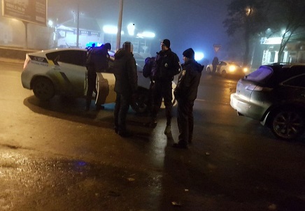 Свежие новости: Николаевские патрульные поймали пьяного водителя на Infiniti