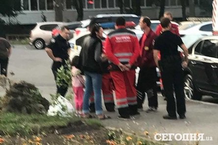 Свежие новости: В Киеве на детской площадке одна женщина расстреляла другую