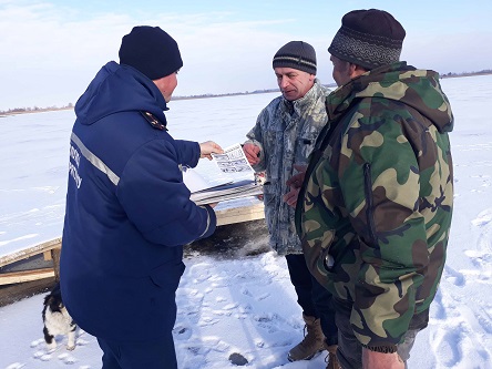 Свежие новости: Служба порятунку попереджає громадян про небезпеку тонкої криги!