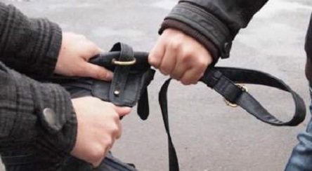 Свежие новости: В Киеве мужчина ограбил 13-летнюю девочку