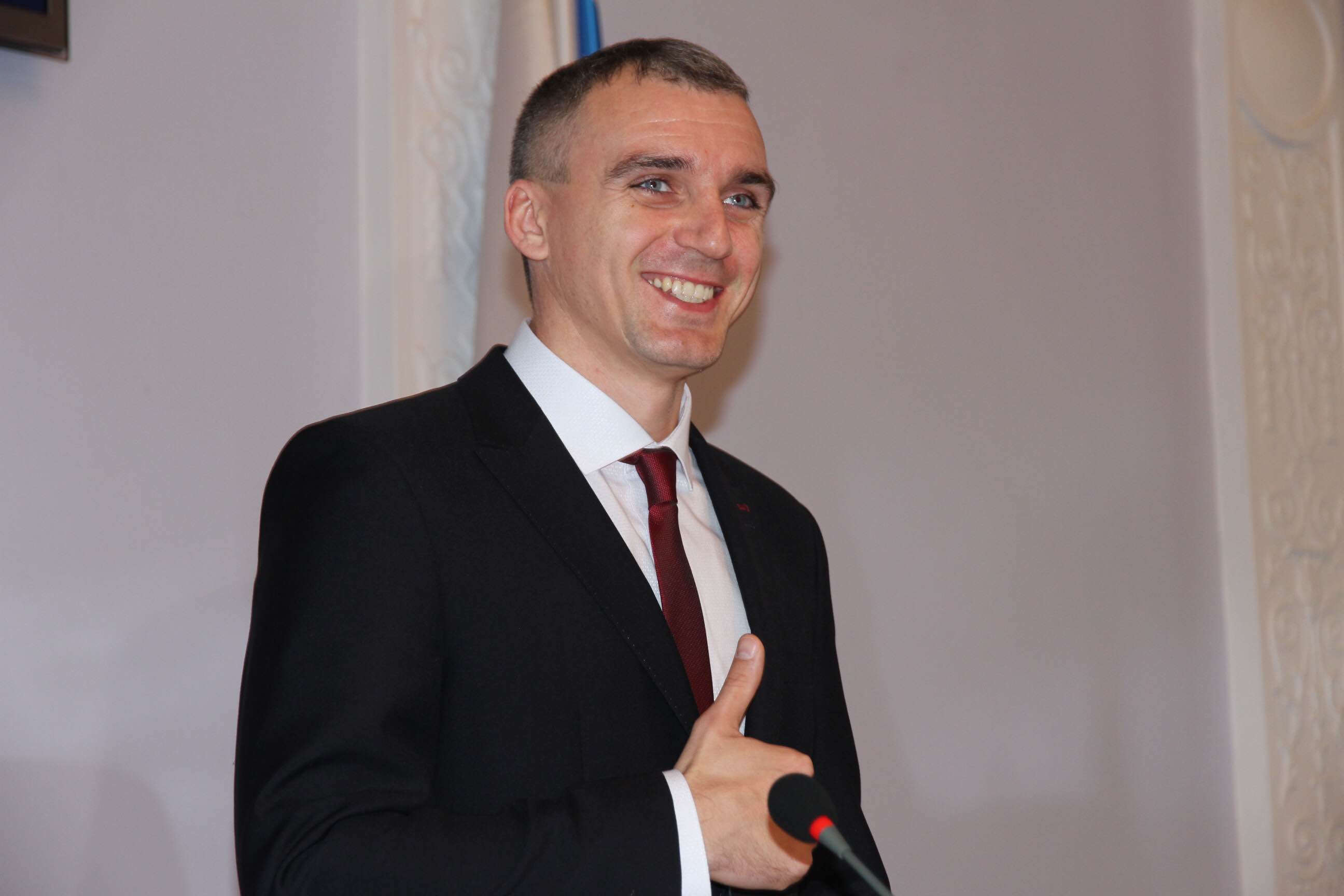 Свежие новости: Делегация из Николаева во главе с Александром Сенкевичем улетает в  город-побратим Бурсу