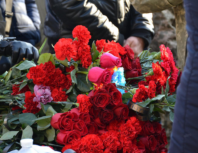 Свежие новости: В Николаеве с почестями попрощались с двумя погибшими десантниками