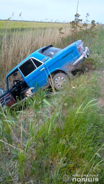 Свежие новости: На Николаевщине нашли ВАЗ, который из-за ссоры злоумышленник сбросил в кювет