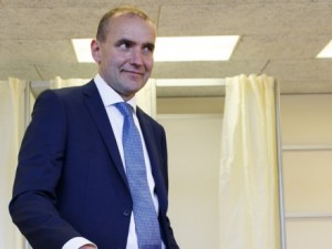 Свежие новости: Беспартийный преподаватель стал президентом Исландии