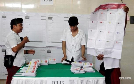 Свежие новости: В Индонезии из-за выборов умерли более 270 человек