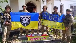 Свежие новости: З'явилося перше відео зі звільненого села П'ятихатки на Запоріжжі