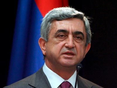 Свежие новости: Президент Армении готов побеседовать с оппозиционером, чьего освобождения требуют захватившие здание полиции в Ереване