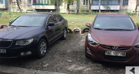 Свежие новости: В Днепропетровской области участник АТО разбил кувалдой более 20 авто - СМИ