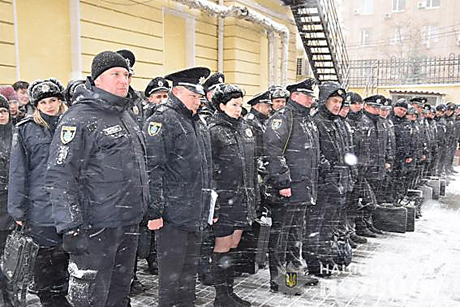 Свежие новости: Николаевский гарнизон полиции подняли по тревоге с самого утра